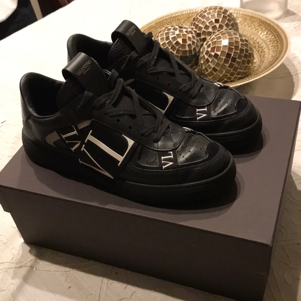 VALENTINO strap sneaker Size 41